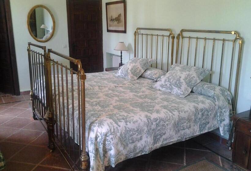 فندق ريفى Hacienda La Indiana