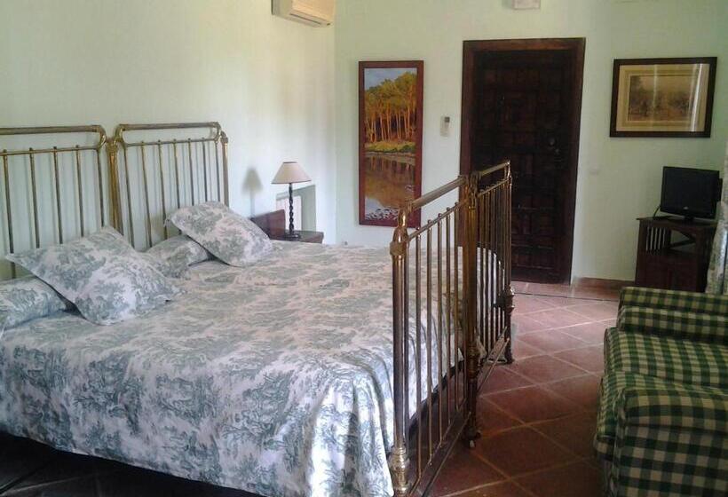 فندق ريفى Hacienda La Indiana