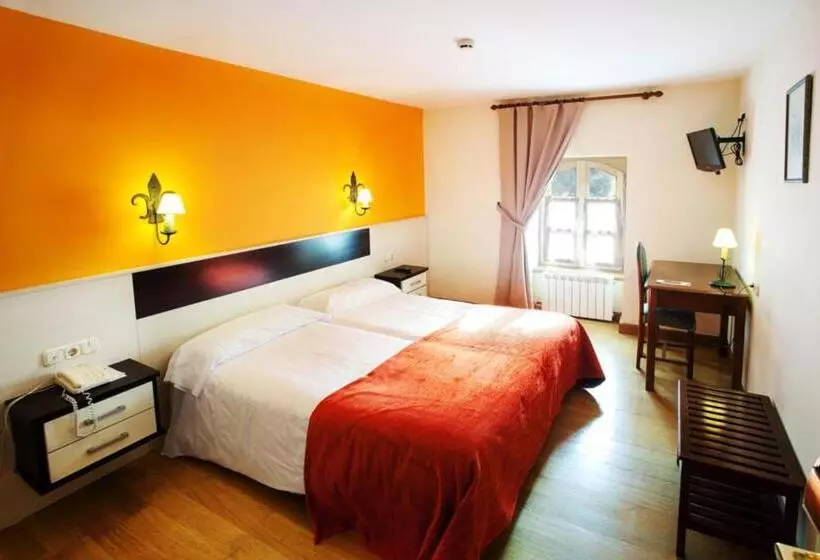 בית מלון כפרי Venta De Etxalar