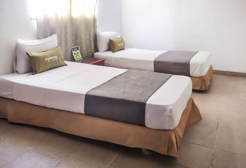 هتل Ayenda 1622 Charmin