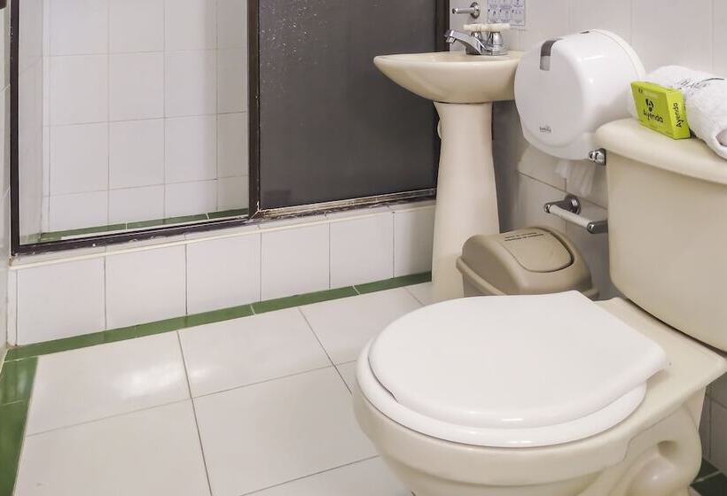 هتل Ayenda 1622 Charmin