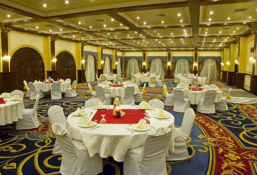 هتل Helnan Auberge