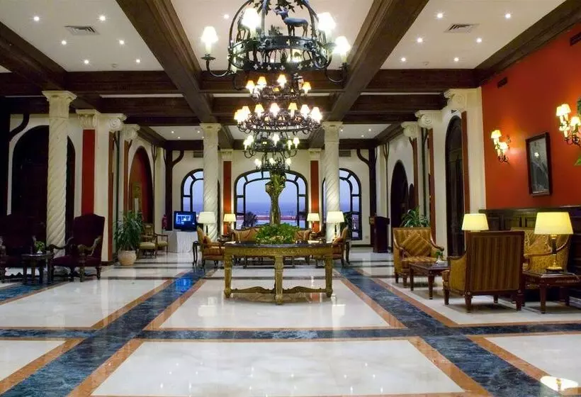 هتل Helnan Auberge