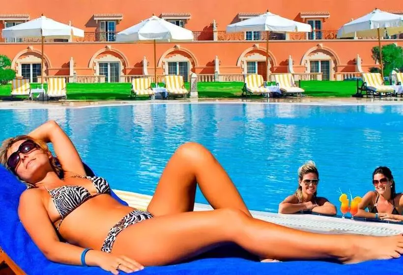 هتل Helnan Auberge