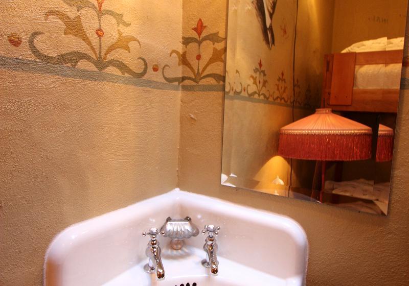 فندق Mcmenamins Olympic Club