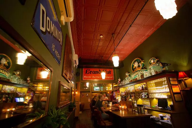 ホテル Mcmenamins Olympic Club