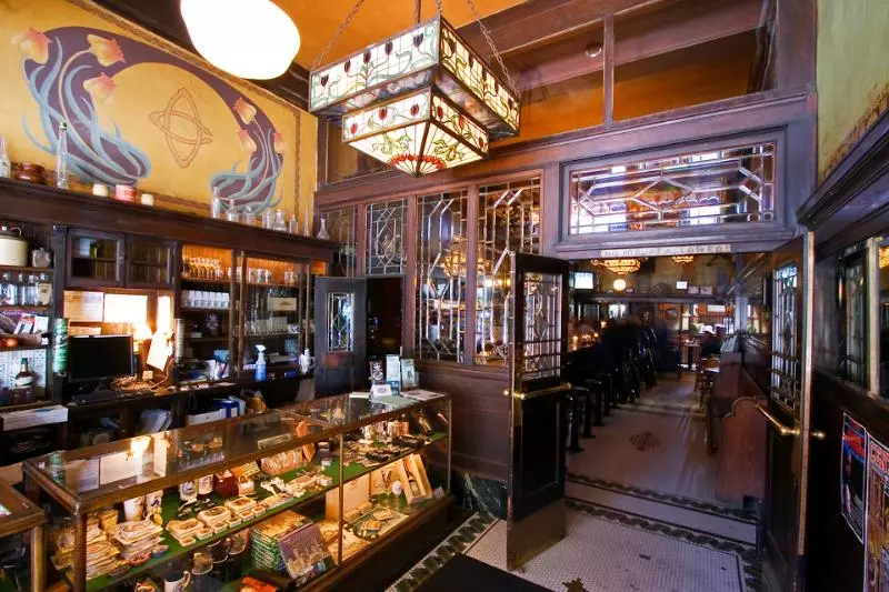 ホテル Mcmenamins Olympic Club