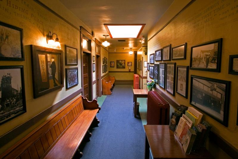 فندق Mcmenamins Olympic Club