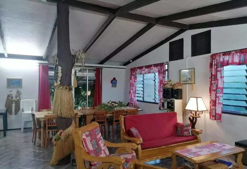 هتل Pension Taitaa Tubuai