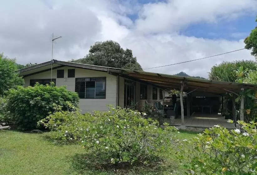 هتل Pension Taitaa Tubuai