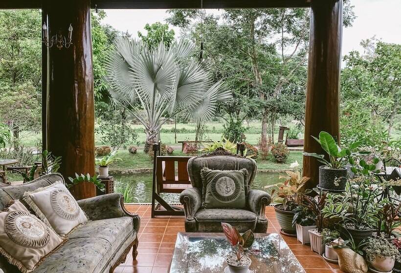 Szálloda Rommai Villa