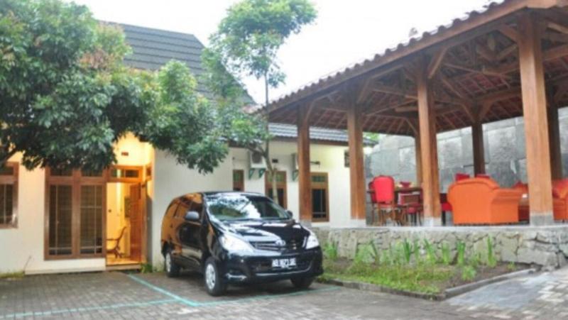 בית מלון כפרי Shangrila Villa