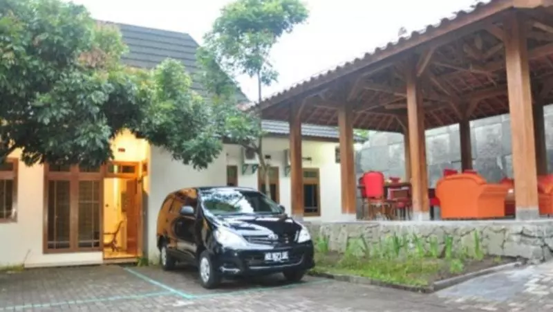 Hotelli Shangrila Villa