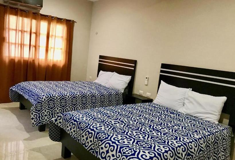 Aamiaismajoitus (B&B) Casa Bugambilias