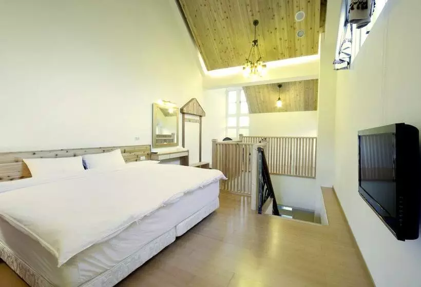 ホテル Schokolake Country House