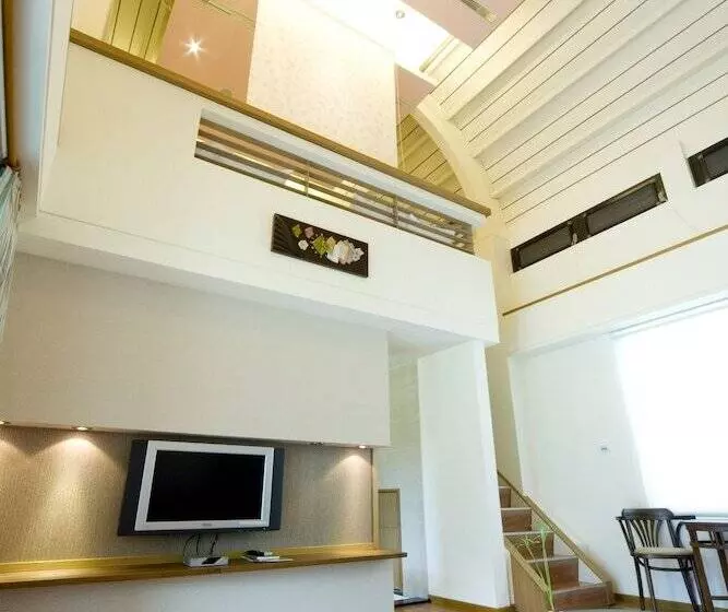 ホテル Schokolake Country House