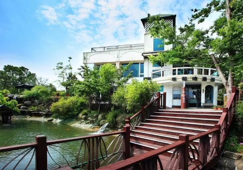 ホテル Schokolake Country House
