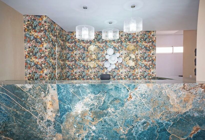 Apartamentos El Velero