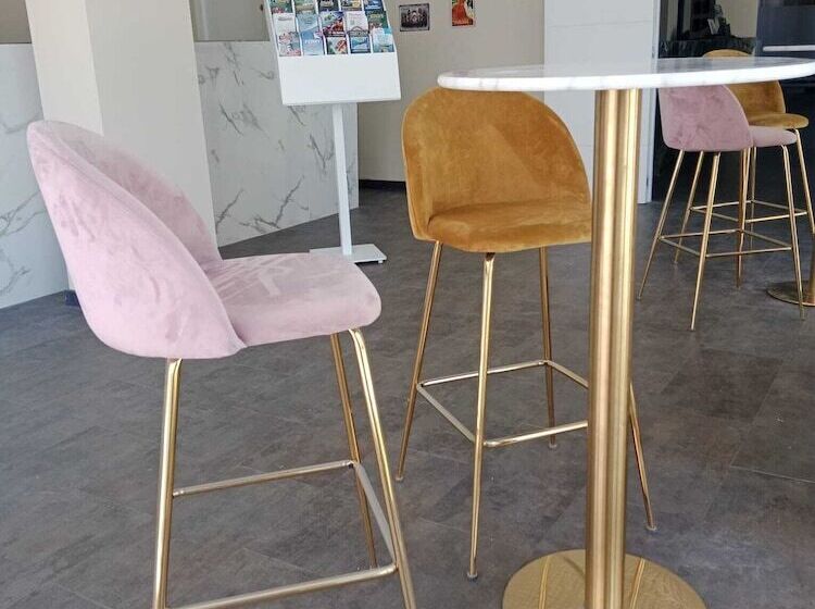 Apartamentos El Velero