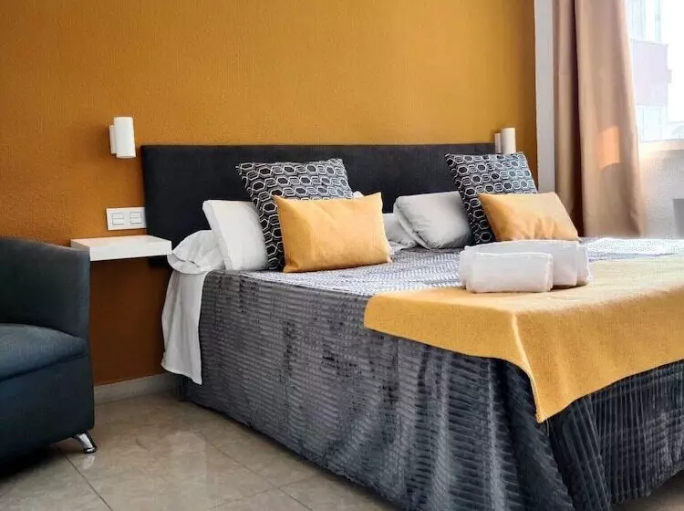 Apartamentos El Velero