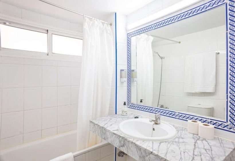 Apartamentos El Velero