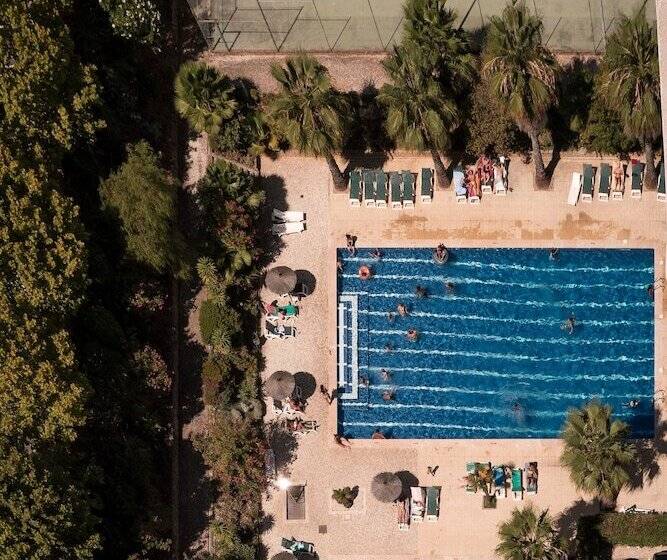 Apartamentos Jardins Da Rocha