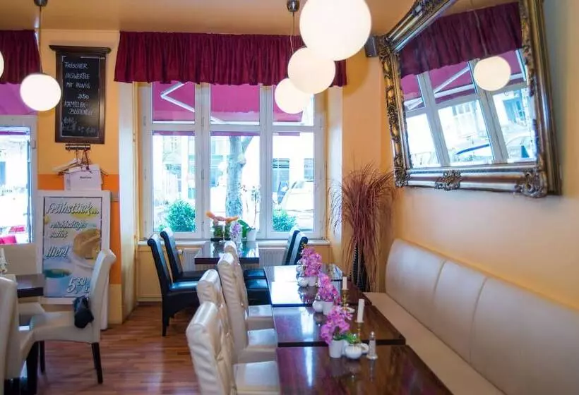 City Guesthouse Pension Berlin