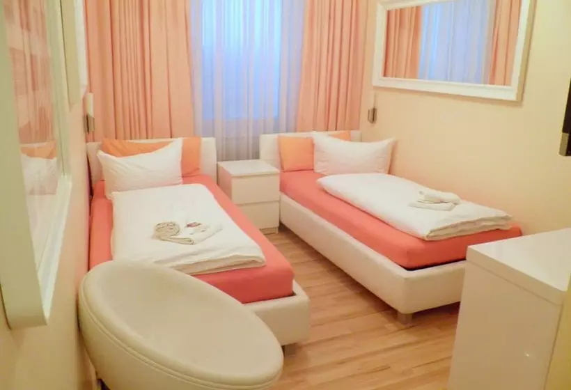 City Guesthouse Pension Berlin