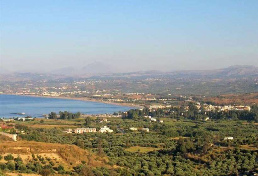 Fereniki Resort & Spa