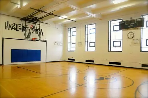 客栈  Harlem Ymca