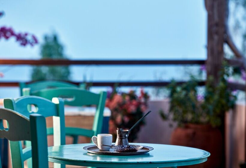 هتل Candia Park Village