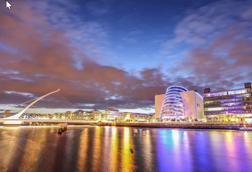 Clayton Hotel Cardiff Lane