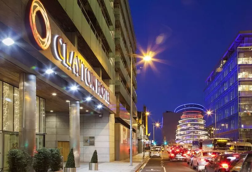 Clayton Hotel Cardiff Lane