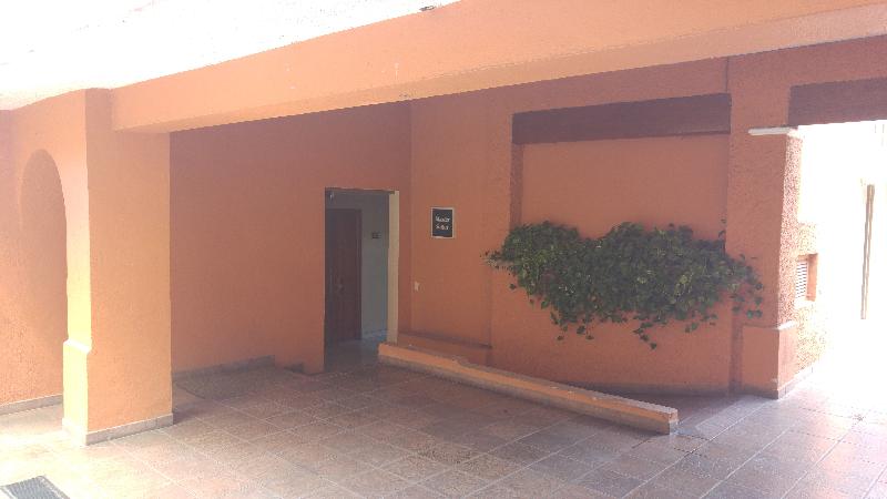 فندق Country Plaza