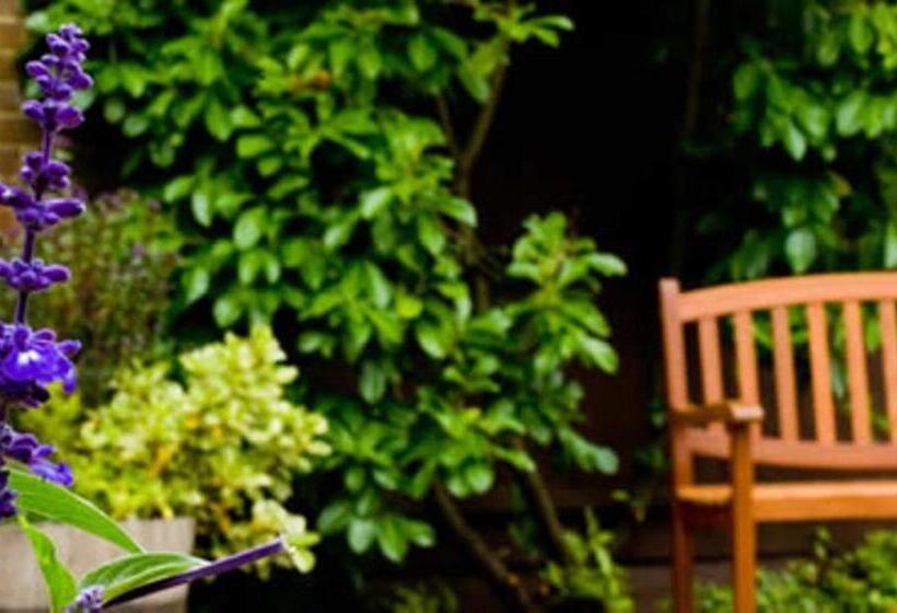 فندق The Hickstead