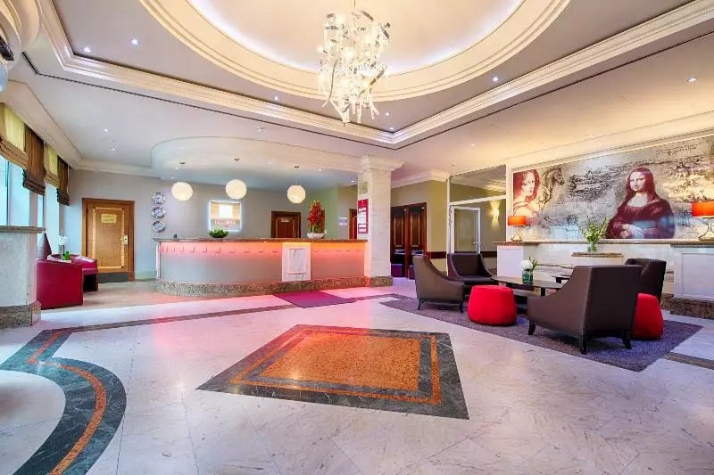 Leonardo Hotel Düsseldorf City Center