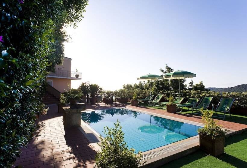 هتل Poggio Del Sole