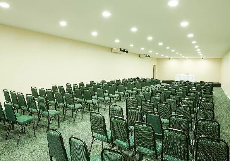 Отель Rede Andrade Barra