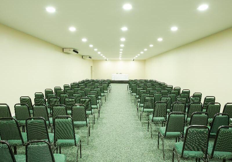 ホテル Rede Andrade Barra