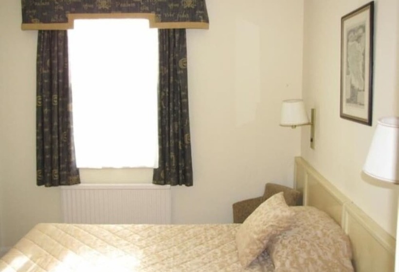 هتل Richmond Park