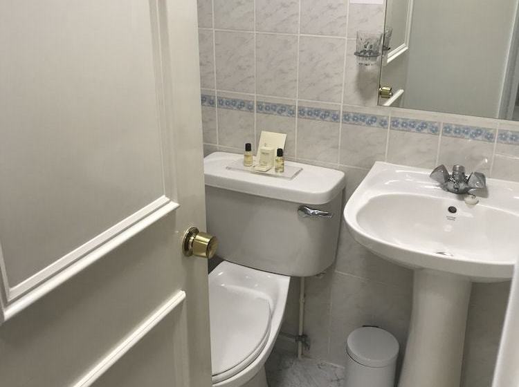 هتل Richmond Park