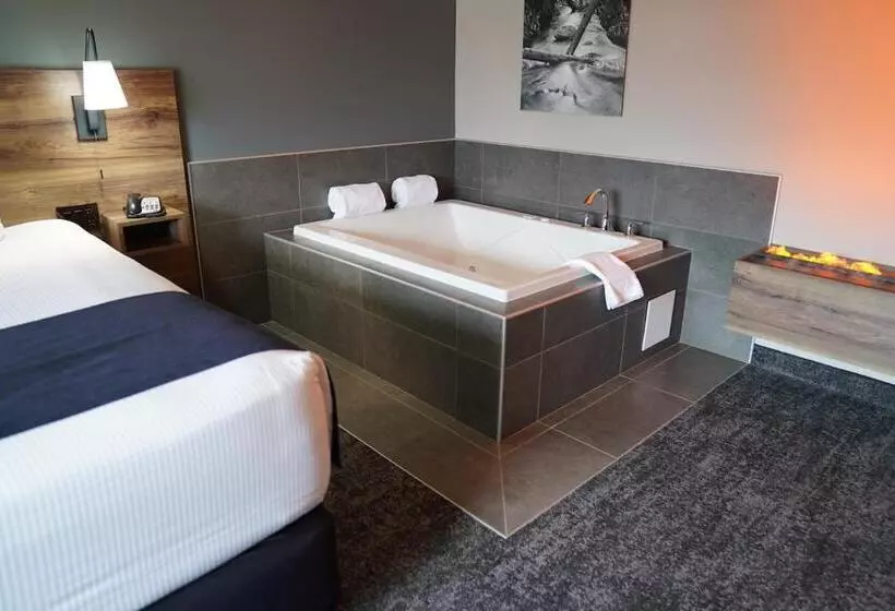 Motelli Ruby Sandpoint