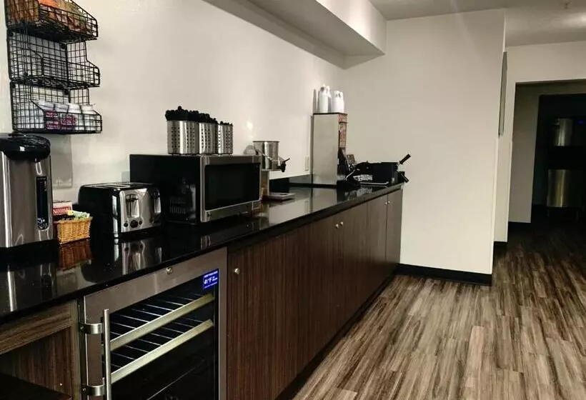 Motelli Ruby Sandpoint