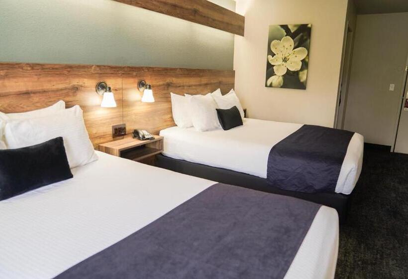 Motel Ruby Sandpoint