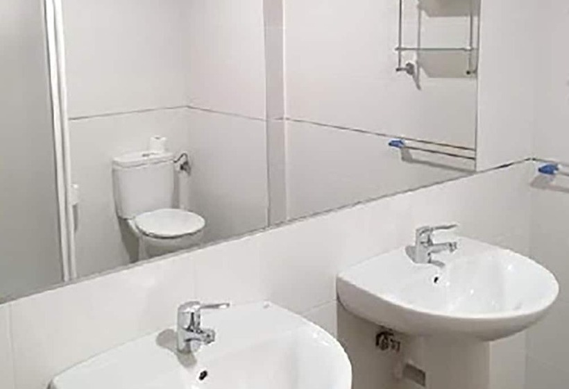 Residencia Albergue Jaca