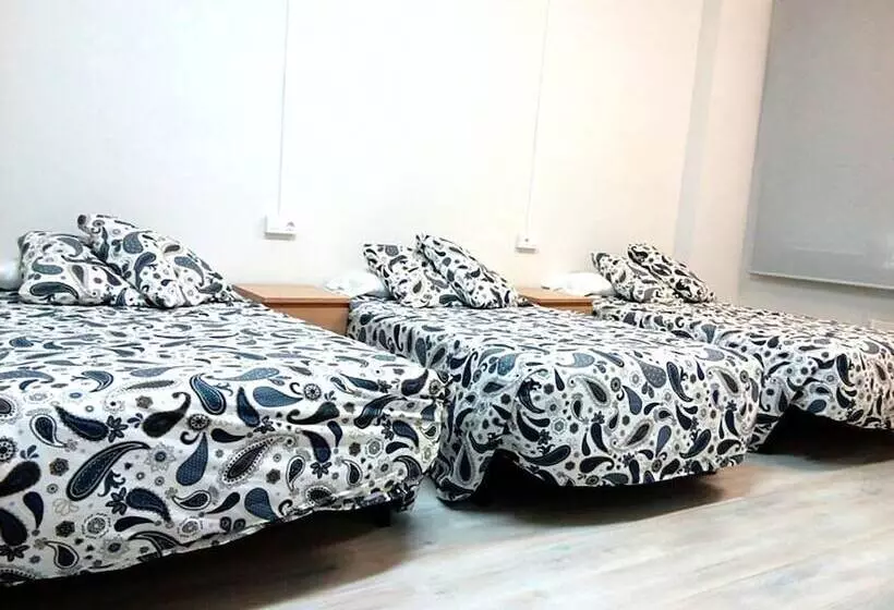 Residencia Albergue Jaca