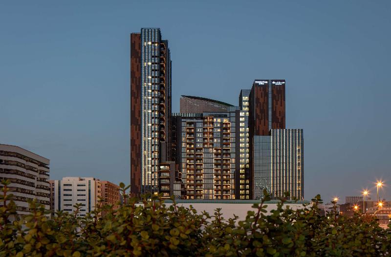 Doubletree By Hilton Dubai M Square Hotel & Residences