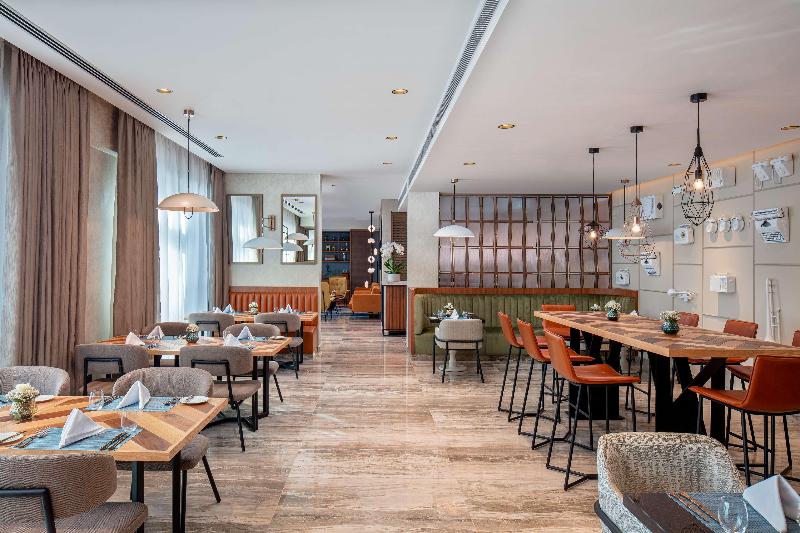 Doubletree By Hilton Dubai M Square Hotel & Residences