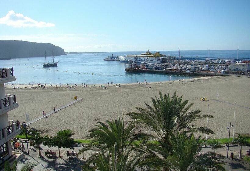 Apartamentos Bahía Colón