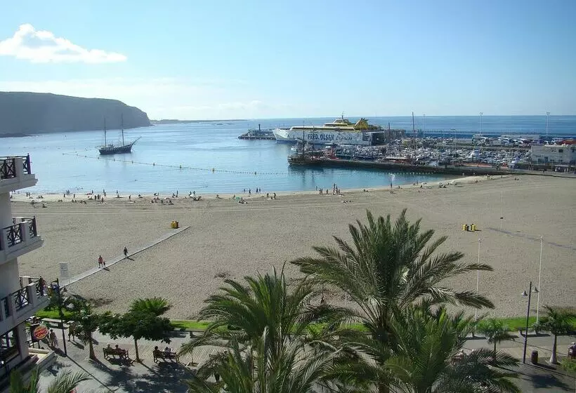 Apartamentos Bahía Colón